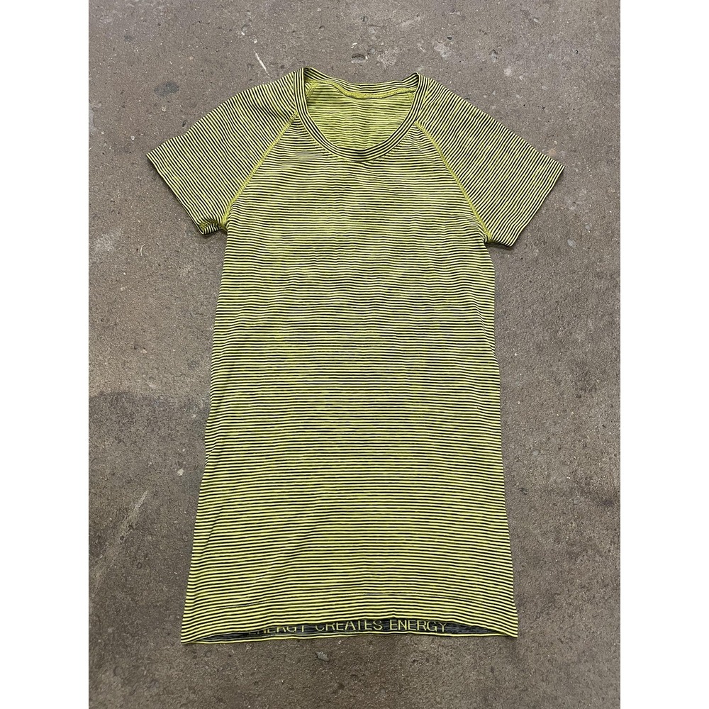 Lululemon Swiftly Tech Shirt Womens Small Yellow Black Stripe Short Sleeve Run‎